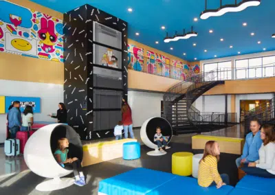 Vestíbulo del hotel Cartoon Network